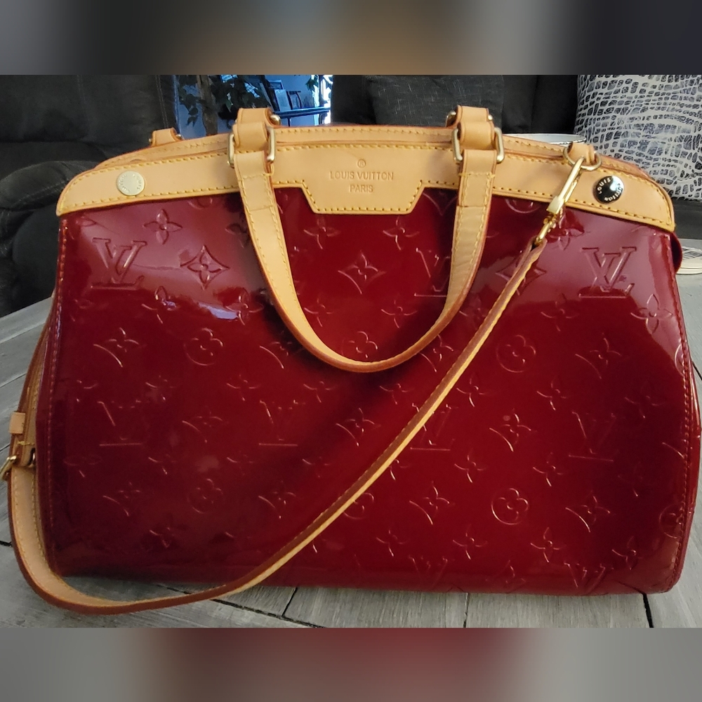 Authentic Louis Vuitton LV Hand Bag Brea MM Bordeaux Vernis